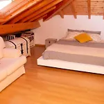 Casa vacanze Beautiful Cozy Near Nazaré, Leiria&batalha *